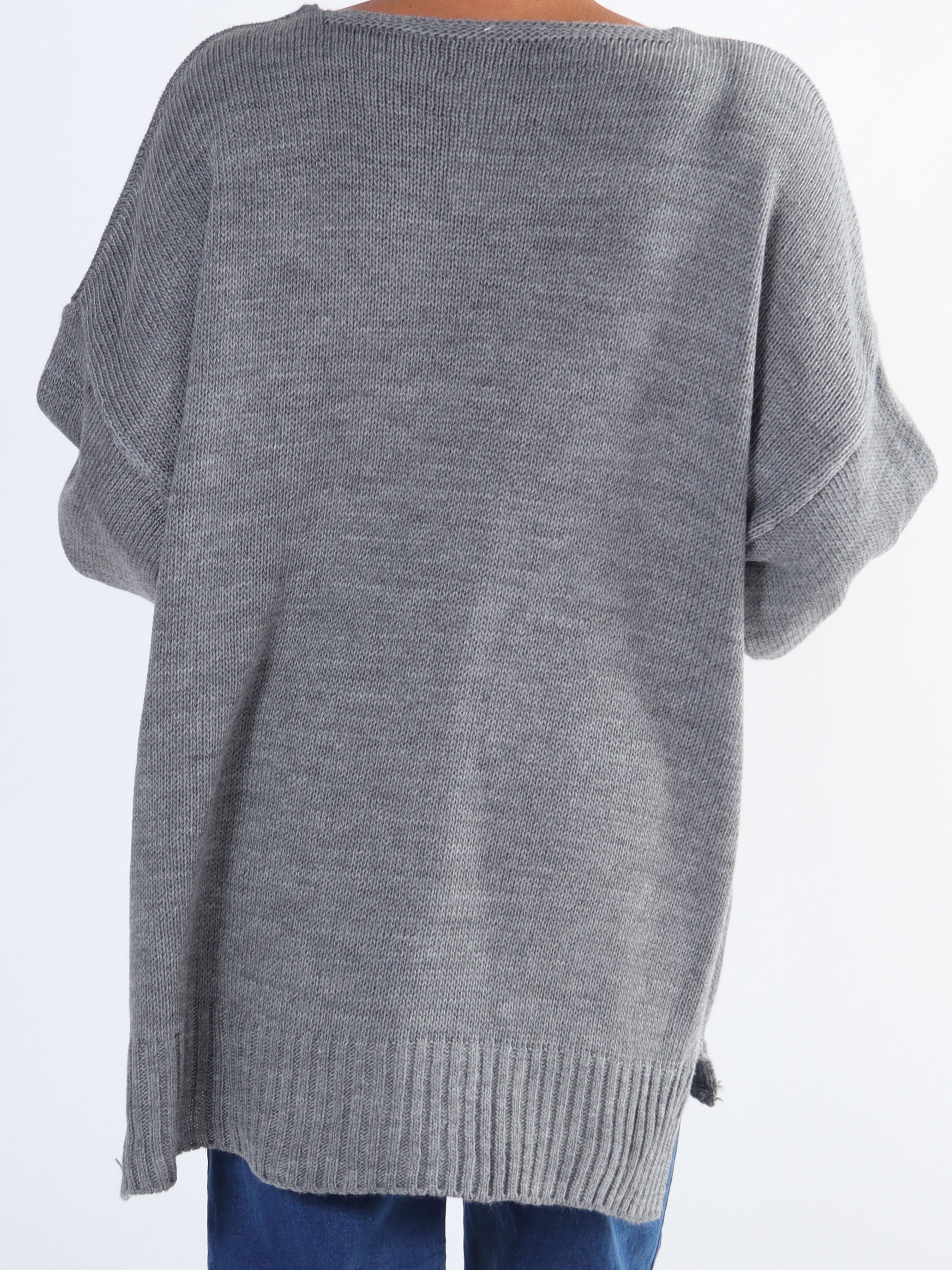 Shaima - Simpel plus sized tröja med fickor